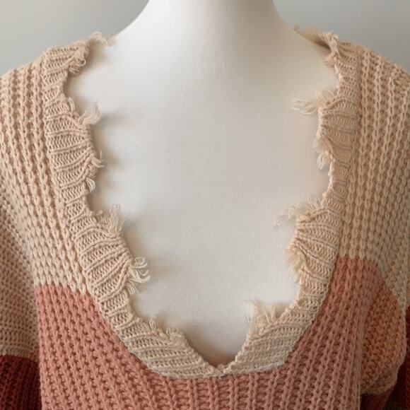 MIracle USA Distressed Color Block Sweater Sz M/L - Picture 2 of 8